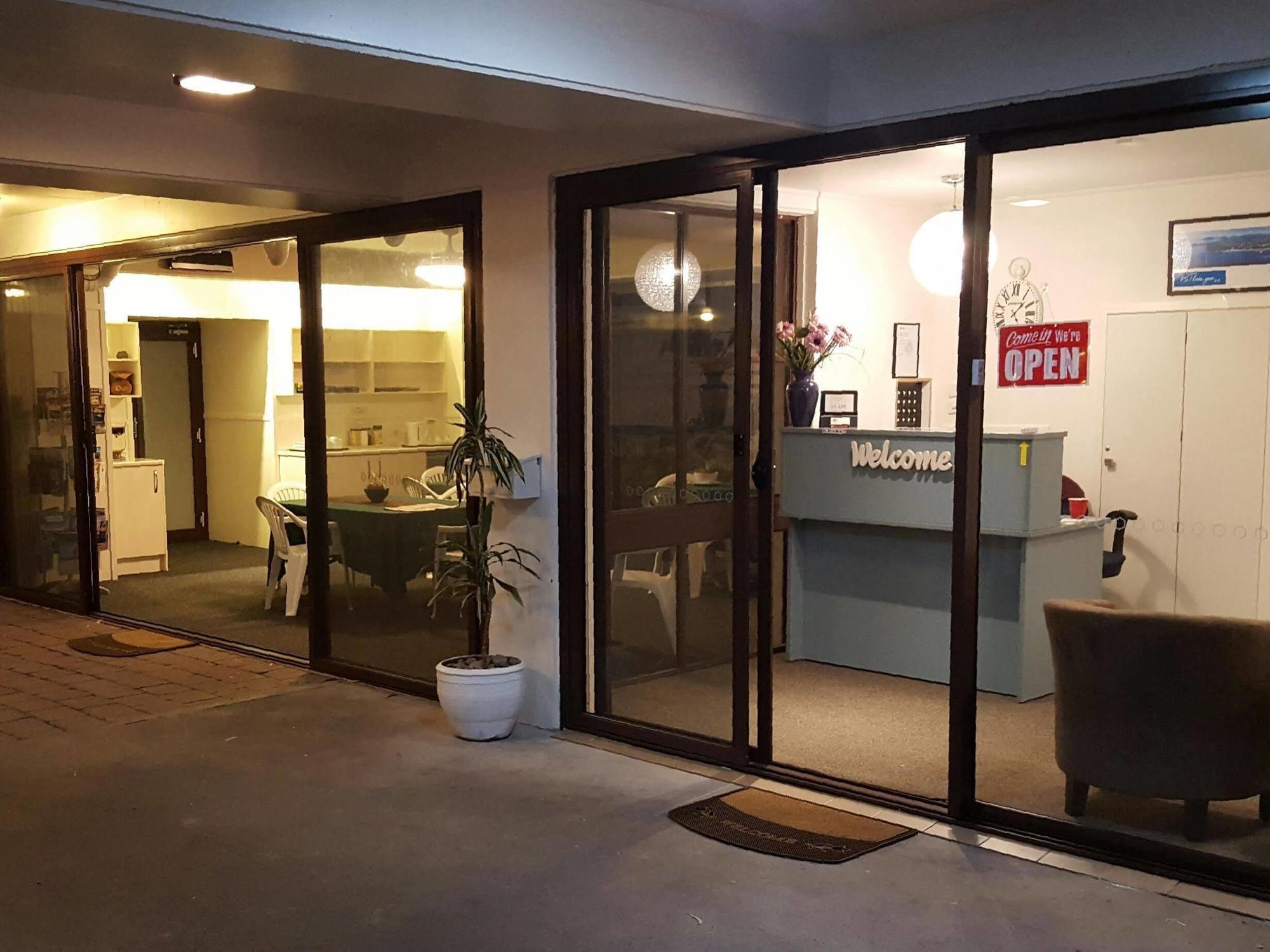 Port Stephens Motel Nelson Bay Exterior foto